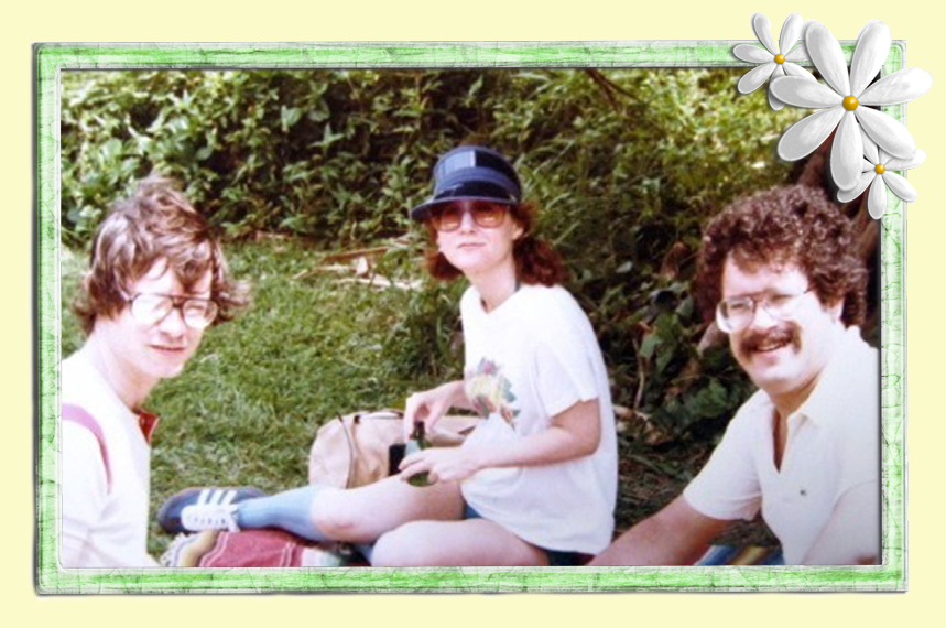 John, Gail and Bennett Traub enjoy a picnic